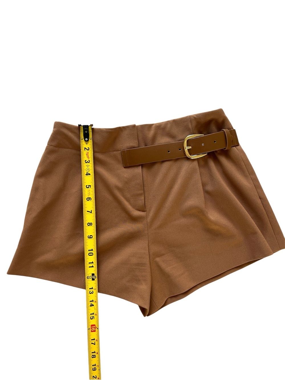 Alice + Olivia High-Waist Tan Tailored Women’s Shorts - Picture 8 of 8